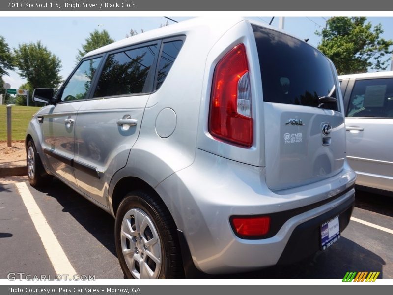 Bright Silver / Black Cloth 2013 Kia Soul 1.6