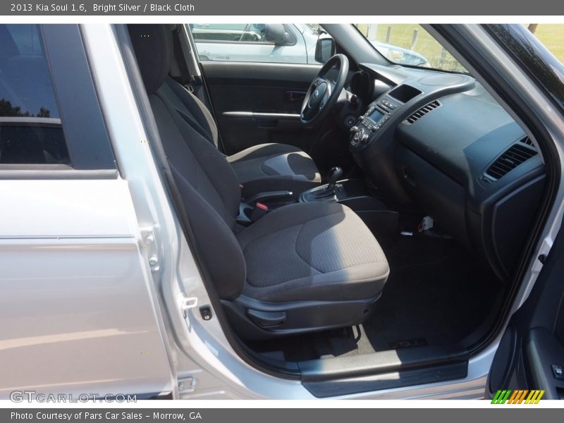 Bright Silver / Black Cloth 2013 Kia Soul 1.6