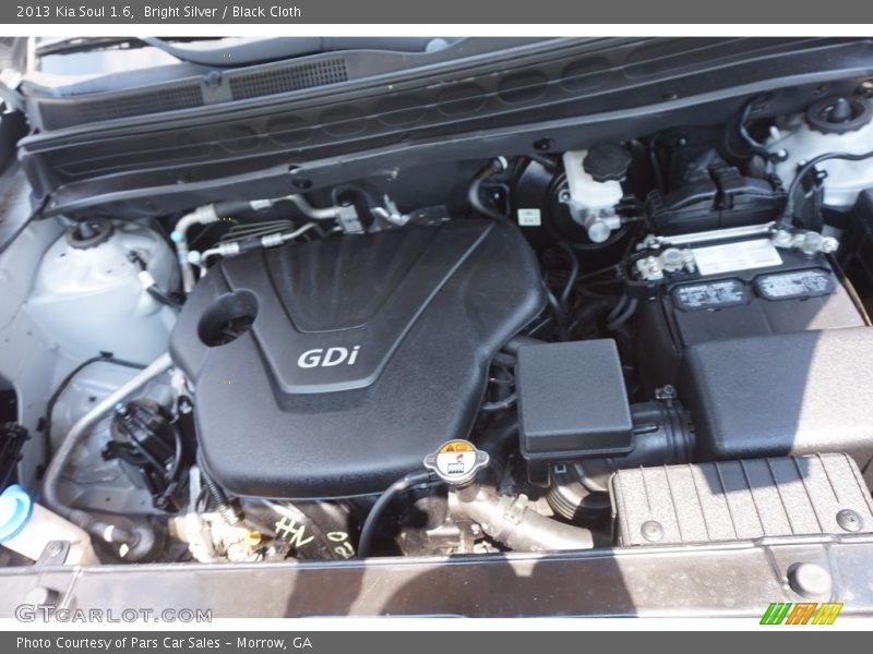 Bright Silver / Black Cloth 2013 Kia Soul 1.6