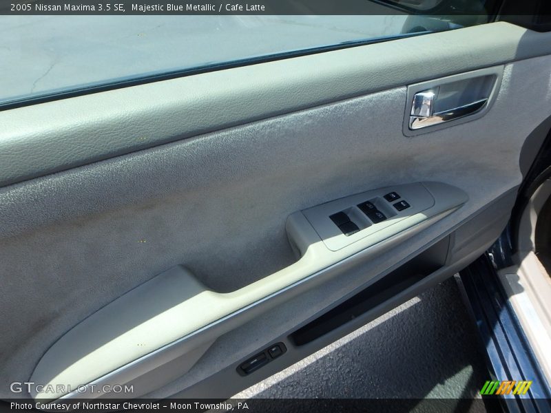 Majestic Blue Metallic / Cafe Latte 2005 Nissan Maxima 3.5 SE