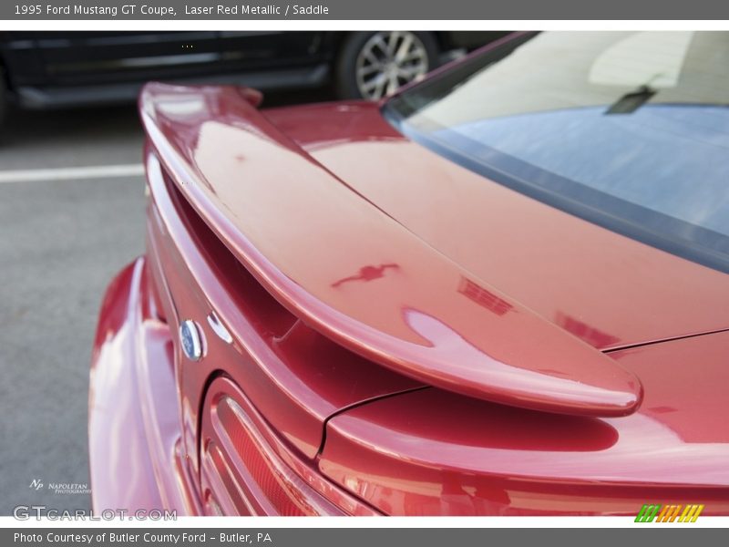Laser Red Metallic / Saddle 1995 Ford Mustang GT Coupe