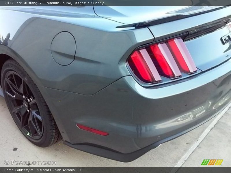 Magnetic / Ebony 2017 Ford Mustang GT Premium Coupe