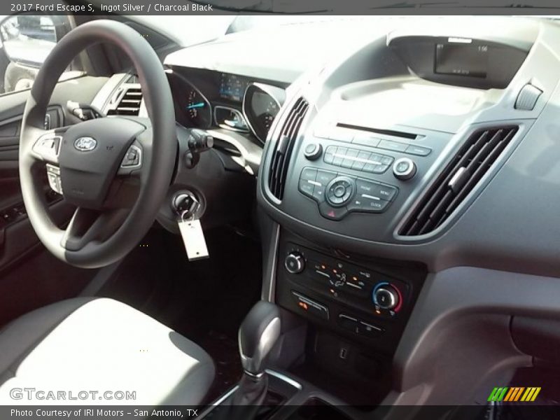 Ingot Silver / Charcoal Black 2017 Ford Escape S