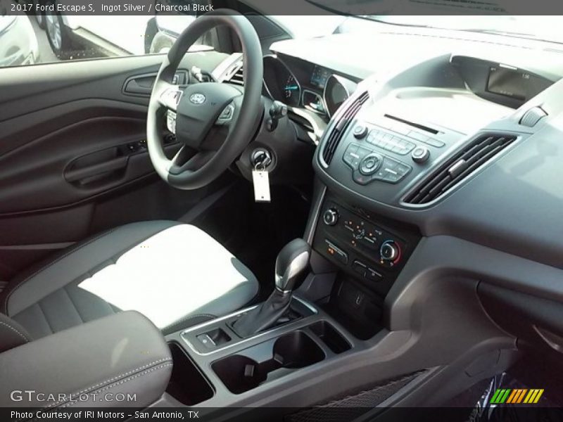 Ingot Silver / Charcoal Black 2017 Ford Escape S
