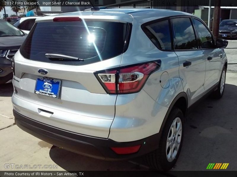 Ingot Silver / Charcoal Black 2017 Ford Escape S