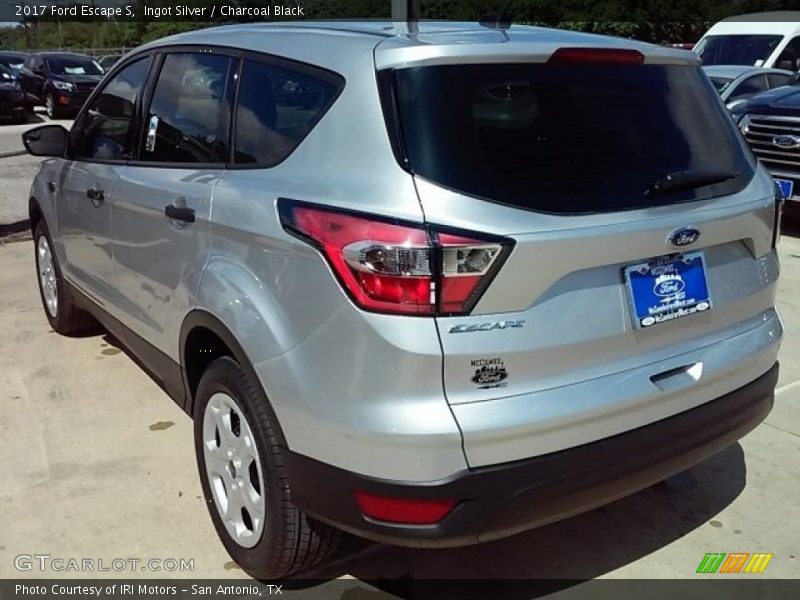 Ingot Silver / Charcoal Black 2017 Ford Escape S