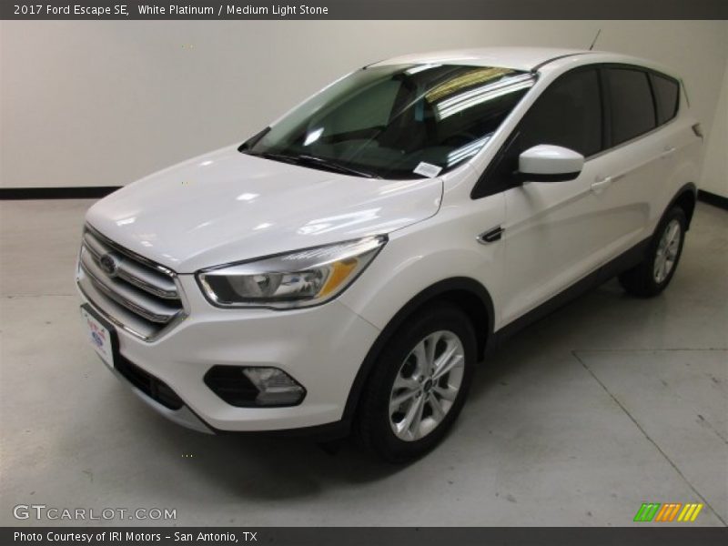 White Platinum / Medium Light Stone 2017 Ford Escape SE