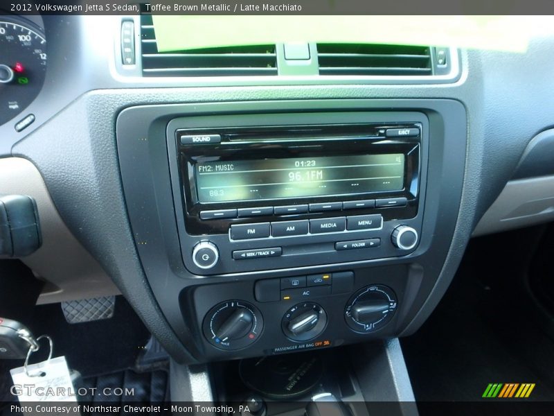 Toffee Brown Metallic / Latte Macchiato 2012 Volkswagen Jetta S Sedan