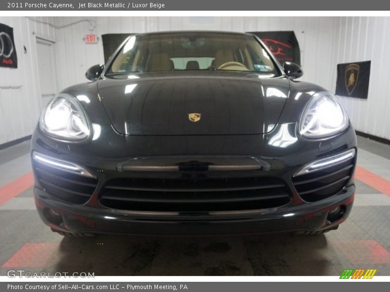 Jet Black Metallic / Luxor Beige 2011 Porsche Cayenne