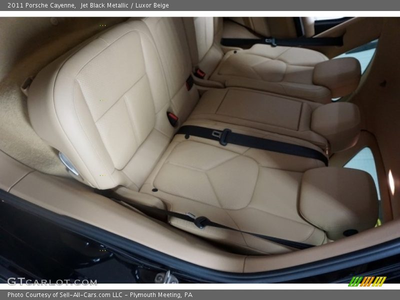 Jet Black Metallic / Luxor Beige 2011 Porsche Cayenne