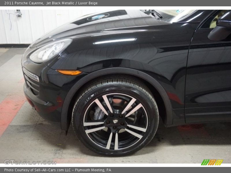 Jet Black Metallic / Luxor Beige 2011 Porsche Cayenne