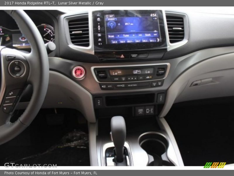 Dashboard of 2017 Ridgeline RTL-T