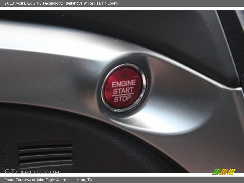 Bellanova White Pearl / Ebony 2013 Acura ILX 2.0L Technology