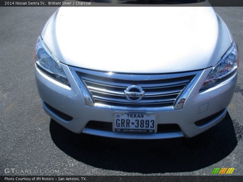 Brilliant Silver / Charcoal 2014 Nissan Sentra SV
