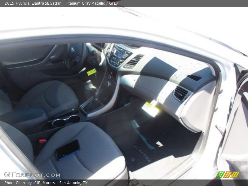 Titanium Gray Metallic / Gray 2015 Hyundai Elantra SE Sedan