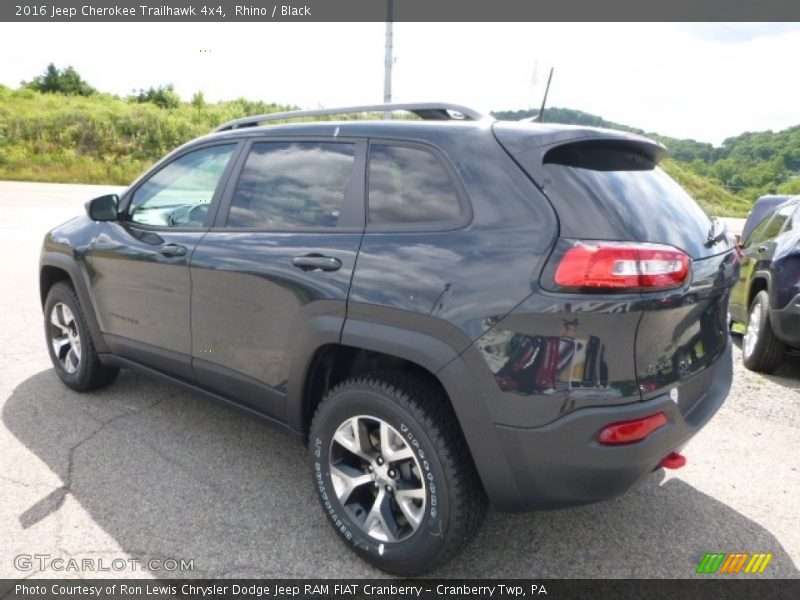 Rhino / Black 2016 Jeep Cherokee Trailhawk 4x4