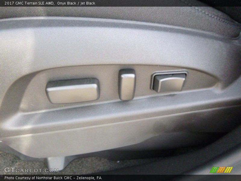 Onyx Black / Jet Black 2017 GMC Terrain SLE AWD