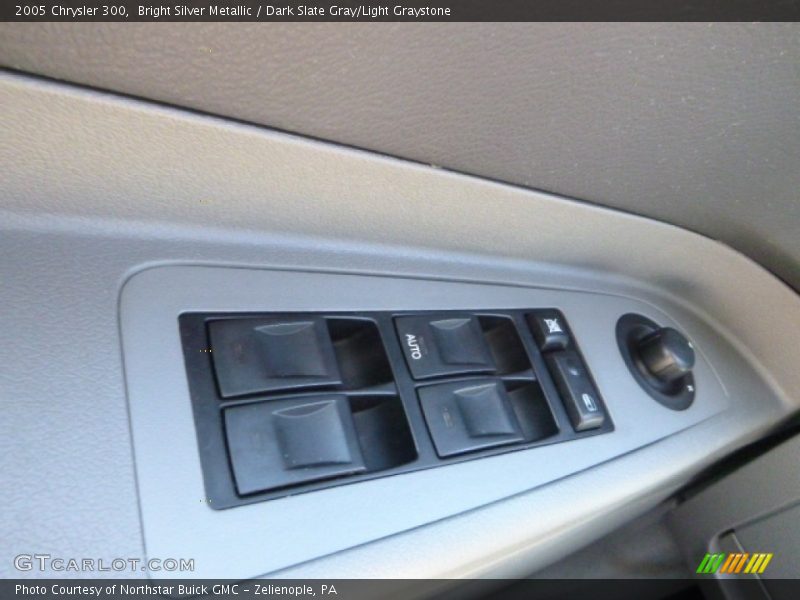 Bright Silver Metallic / Dark Slate Gray/Light Graystone 2005 Chrysler 300