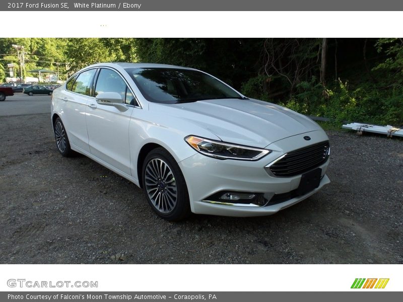 White Platinum / Ebony 2017 Ford Fusion SE