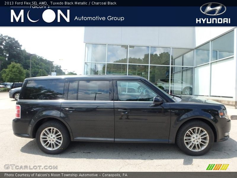 Tuxedo Black Metallic / Charcoal Black 2013 Ford Flex SEL AWD