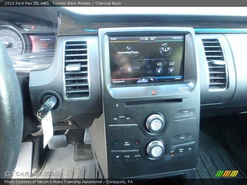 Tuxedo Black Metallic / Charcoal Black 2013 Ford Flex SEL AWD