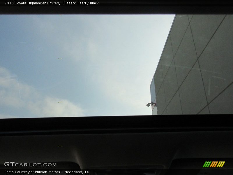 Blizzard Pearl / Black 2016 Toyota Highlander Limited