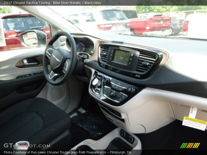 Billet Silver Metallic / Black/Alloy 2017 Chrysler Pacifica Touring