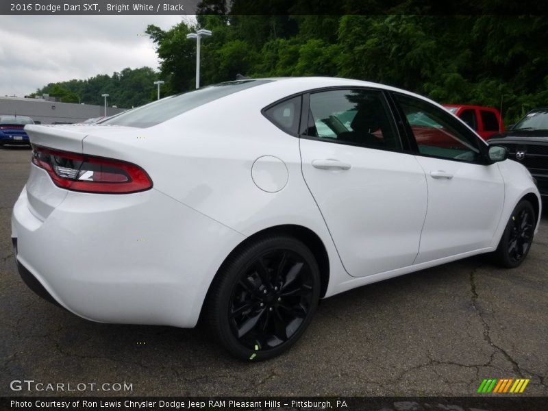 Bright White / Black 2016 Dodge Dart SXT