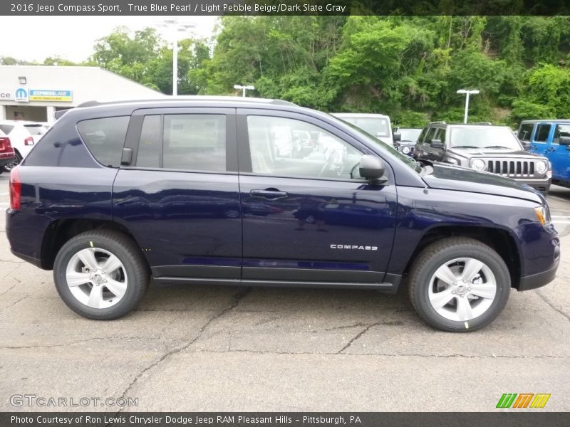 True Blue Pearl / Light Pebble Beige/Dark Slate Gray 2016 Jeep Compass Sport