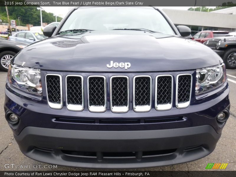 True Blue Pearl / Light Pebble Beige/Dark Slate Gray 2016 Jeep Compass Sport