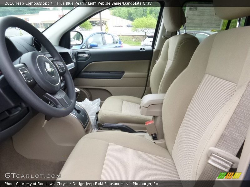  2016 Compass Sport Light Pebble Beige/Dark Slate Gray Interior