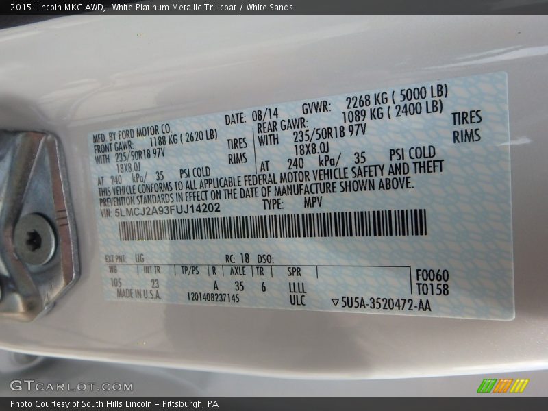 White Platinum Metallic Tri-coat / White Sands 2015 Lincoln MKC AWD