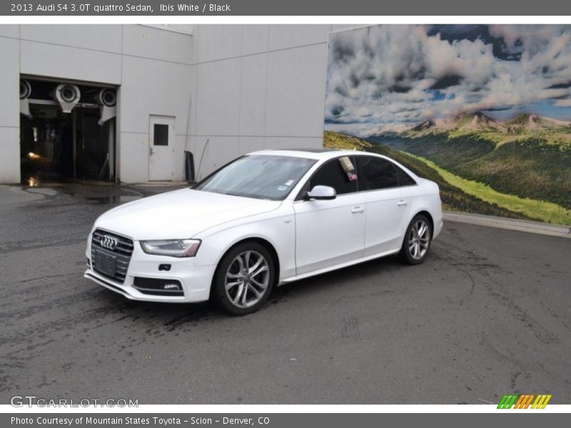 Ibis White / Black 2013 Audi S4 3.0T quattro Sedan