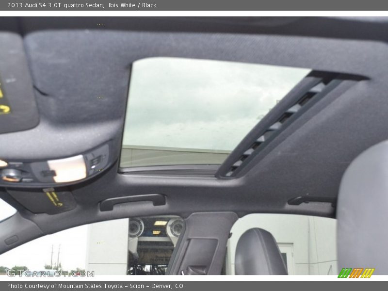Ibis White / Black 2013 Audi S4 3.0T quattro Sedan
