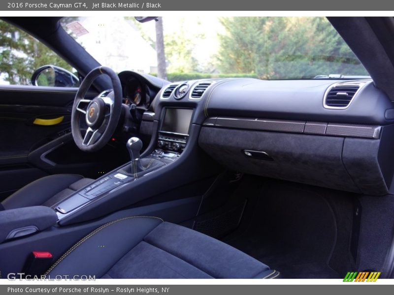 Jet Black Metallic / Black 2016 Porsche Cayman GT4