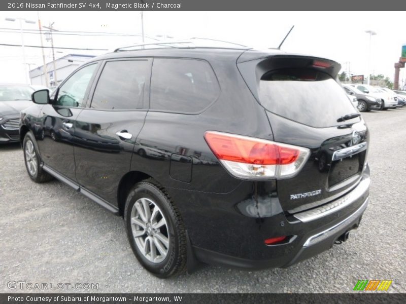 Magnetic Black / Charcoal 2016 Nissan Pathfinder SV 4x4