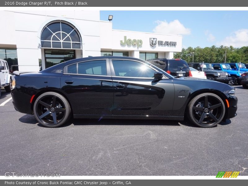 Pitch Black / Black 2016 Dodge Charger R/T