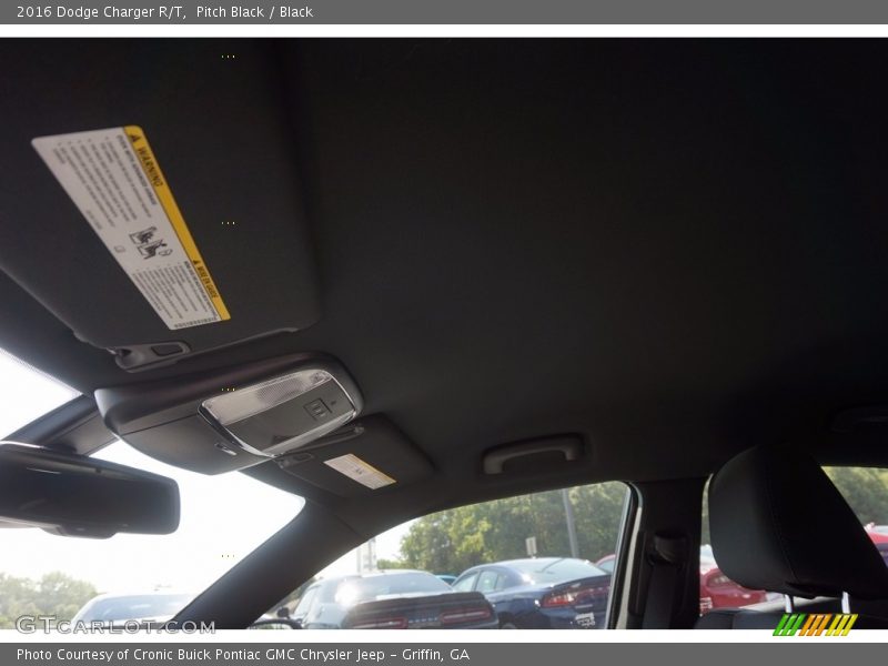 Pitch Black / Black 2016 Dodge Charger R/T