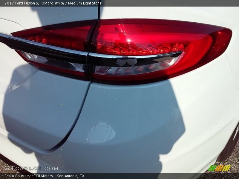 Oxford White / Medium Light Stone 2017 Ford Fusion S