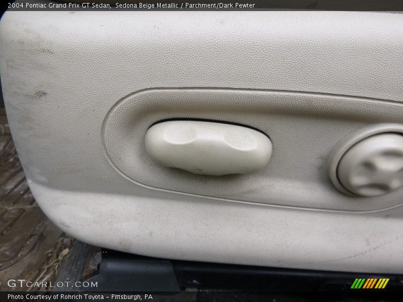 Sedona Beige Metallic / Parchment/Dark Pewter 2004 Pontiac Grand Prix GT Sedan