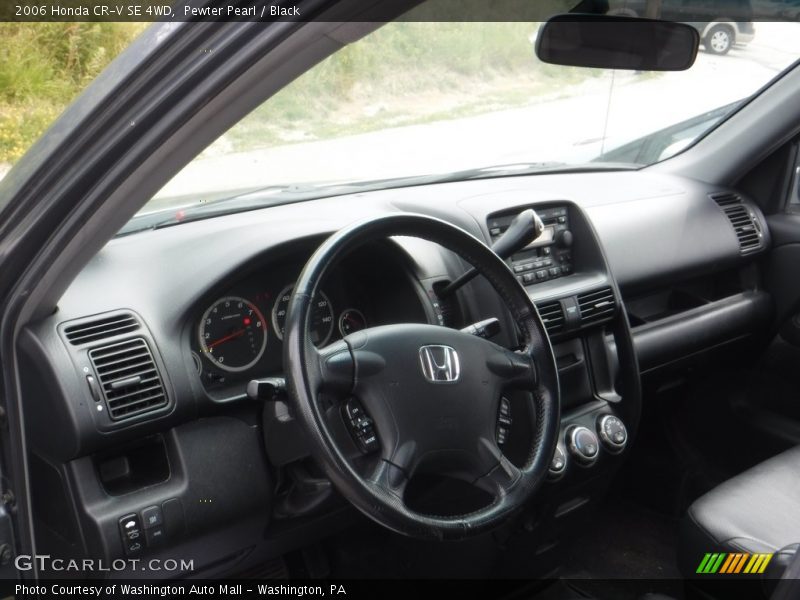 Pewter Pearl / Black 2006 Honda CR-V SE 4WD