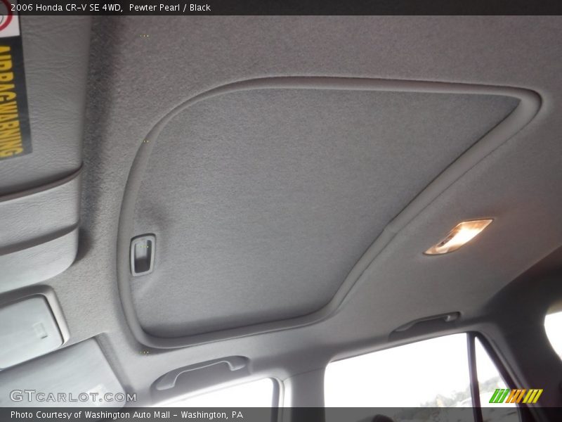 Pewter Pearl / Black 2006 Honda CR-V SE 4WD