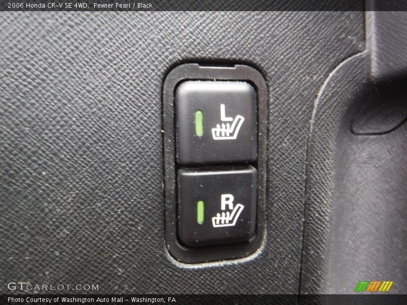 Pewter Pearl / Black 2006 Honda CR-V SE 4WD