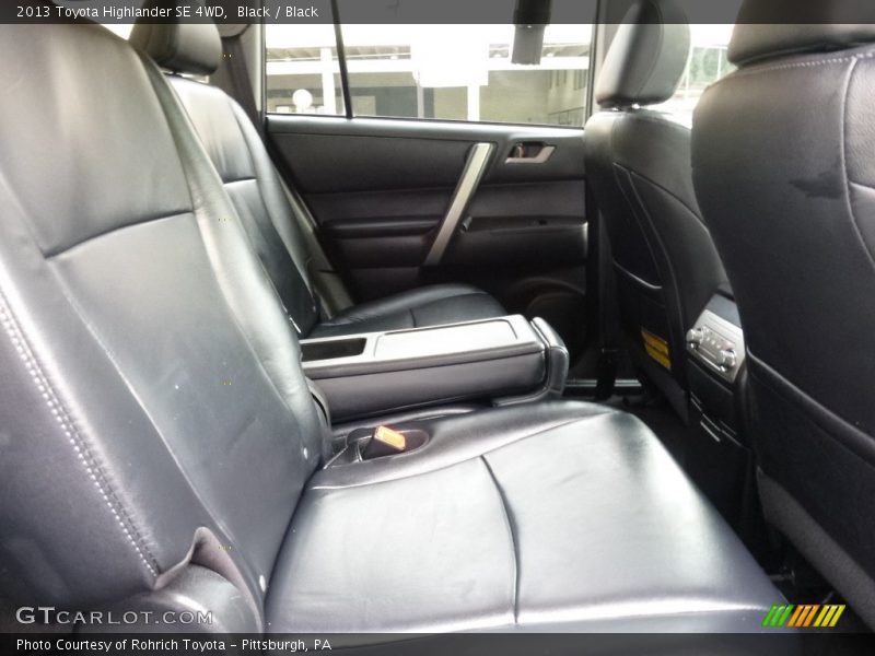 Black / Black 2013 Toyota Highlander SE 4WD