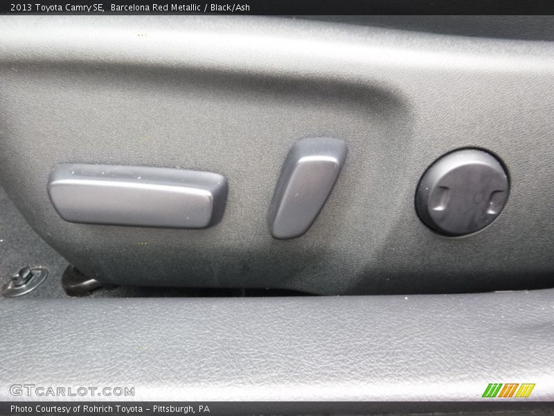 Barcelona Red Metallic / Black/Ash 2013 Toyota Camry SE