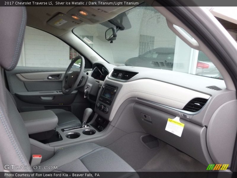 Silver Ice Metallic / Dark Titanium/Light Titanium 2017 Chevrolet Traverse LS