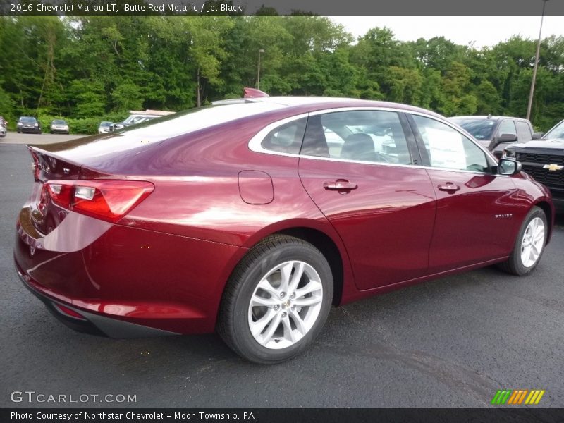 Butte Red Metallic / Jet Black 2016 Chevrolet Malibu LT