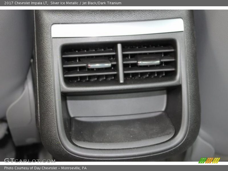 Silver Ice Metallic / Jet Black/Dark Titanium 2017 Chevrolet Impala LT