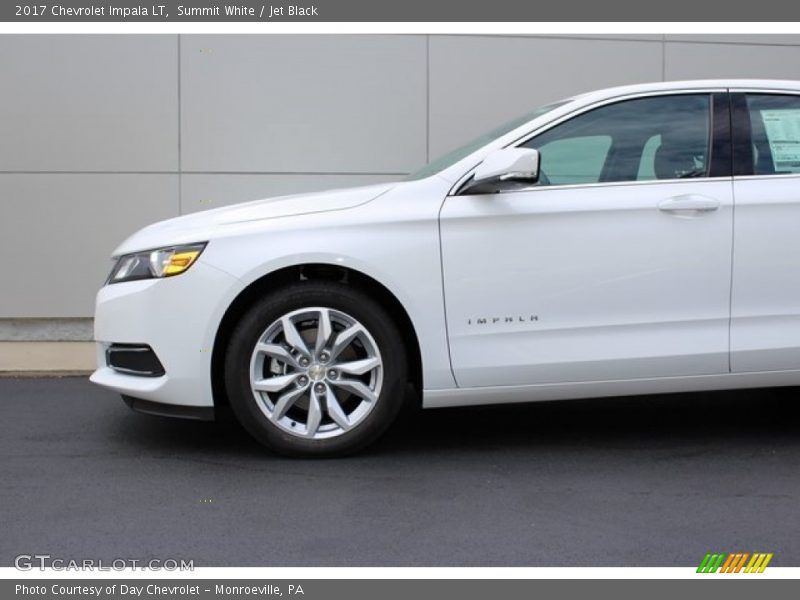 Summit White / Jet Black 2017 Chevrolet Impala LT