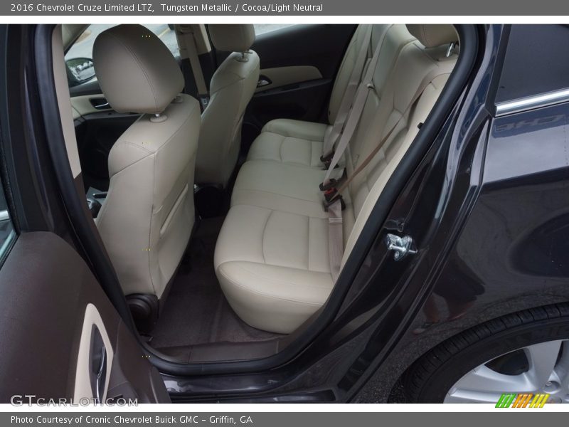 Tungsten Metallic / Cocoa/Light Neutral 2016 Chevrolet Cruze Limited LTZ